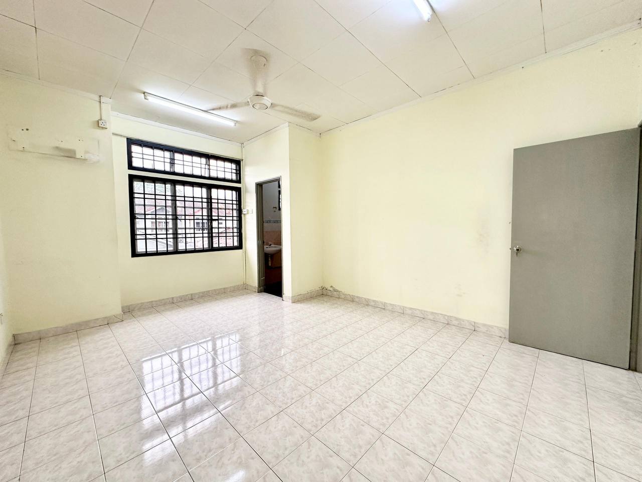 photo_2024-11-13_08-56-22