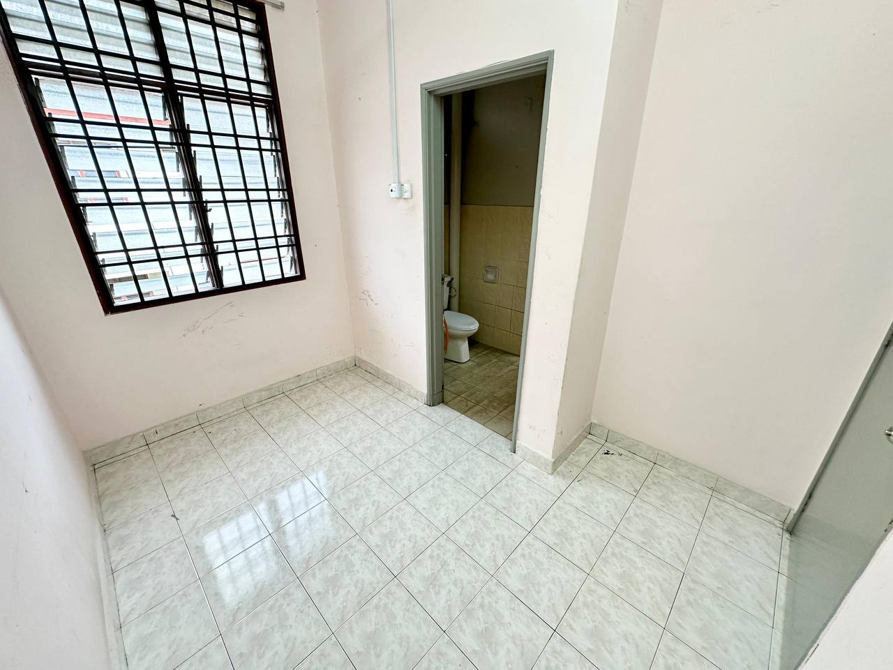 photo_2024-11-13_08-56-25