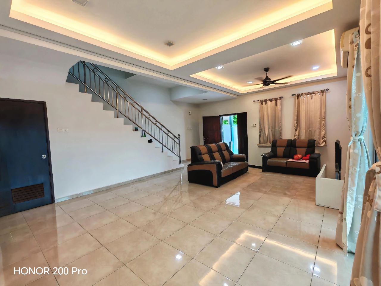 photo_2025-11-24_10-27-24