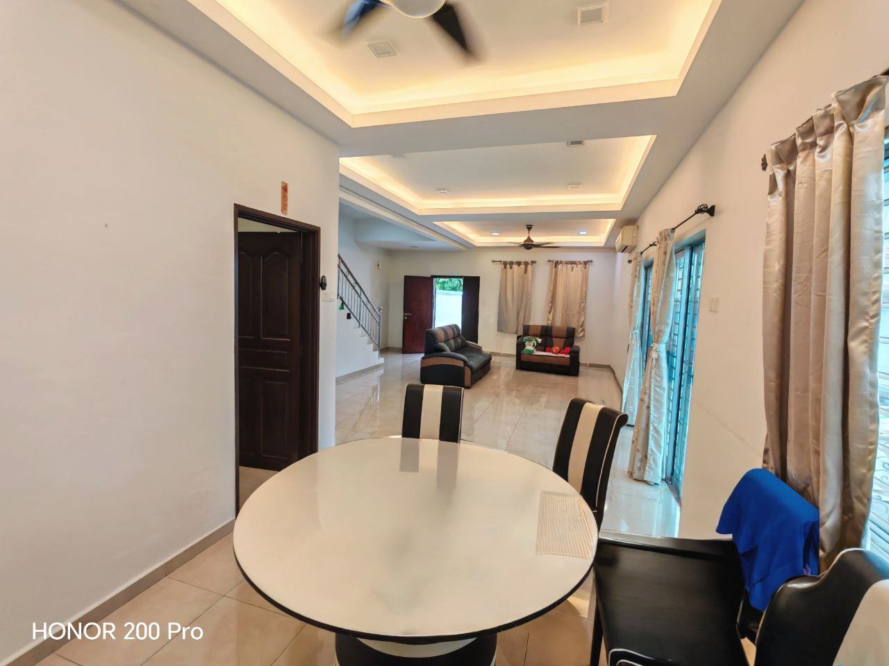 photo_2025-11-24_10-27-28