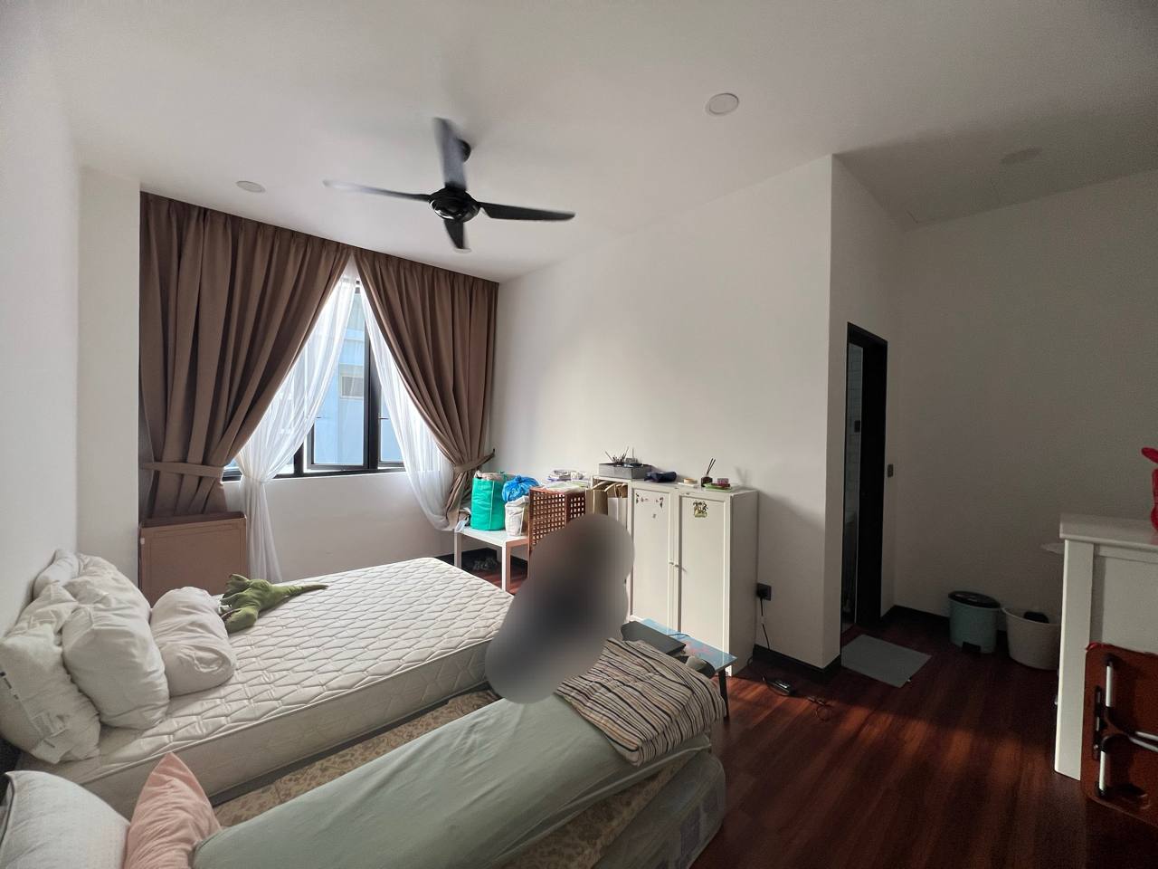 18