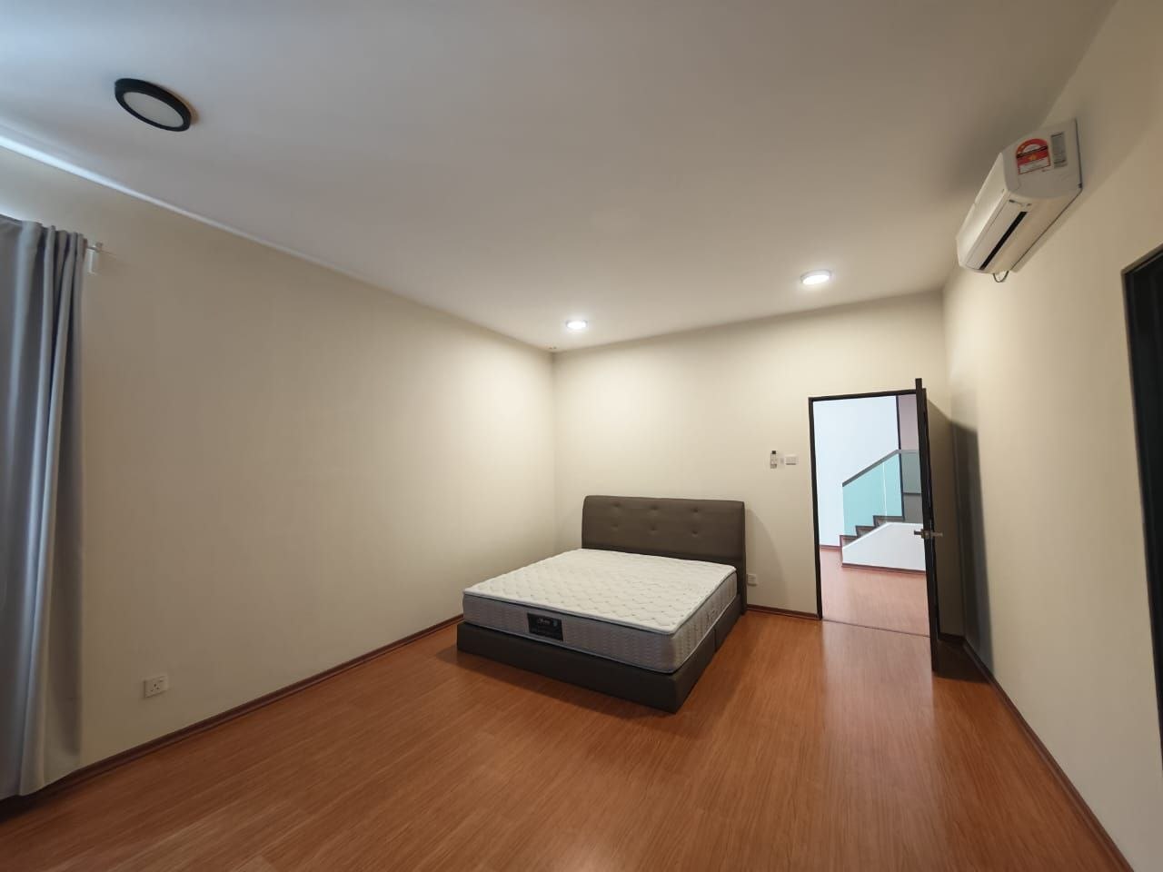 photo_2026-04-23_09-04-15