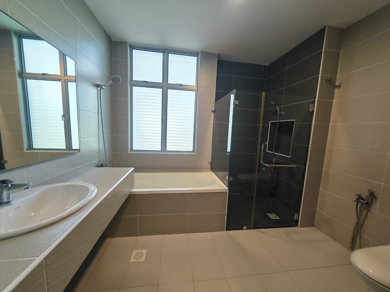 photo_2026-04-23_09-04-41