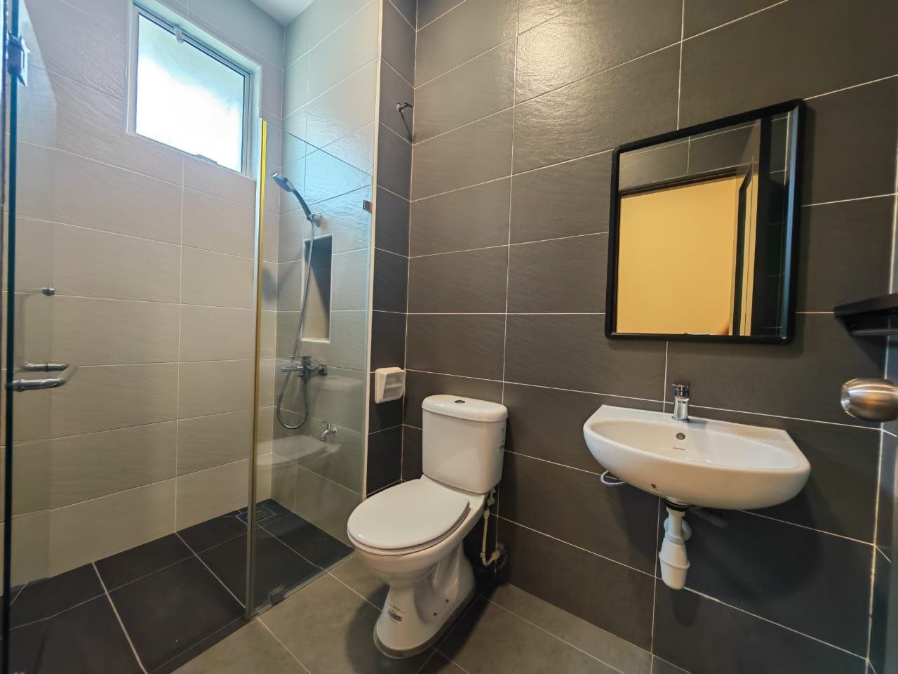 photo_2026-04-23_09-04-46