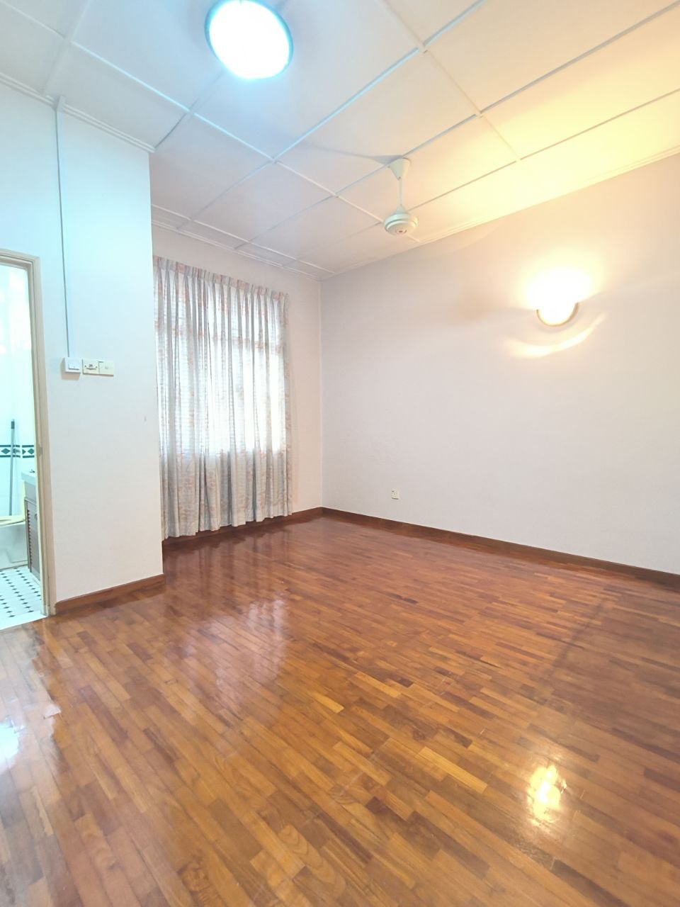 photo_2026-04-28_14-12-30