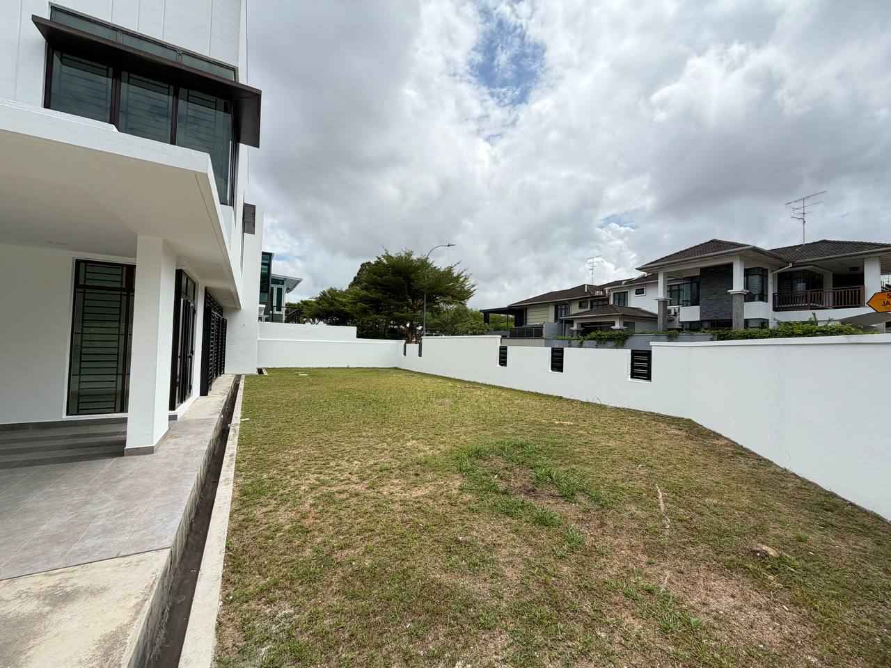 photo_2026-04-29_08-54-04_11zon